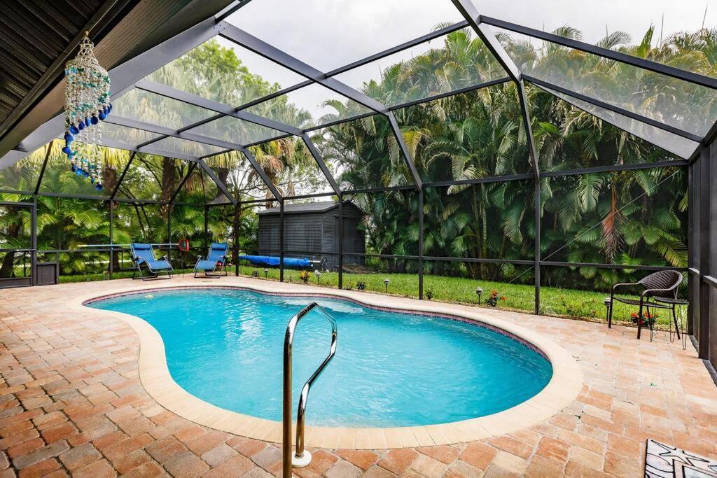Sunny Oasis Getaway -Heated Pool-Mini Golf-Near Beach Nokomis Esterno foto